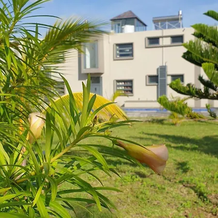 Anillah Appartments Centre de Flacq Exterior photo